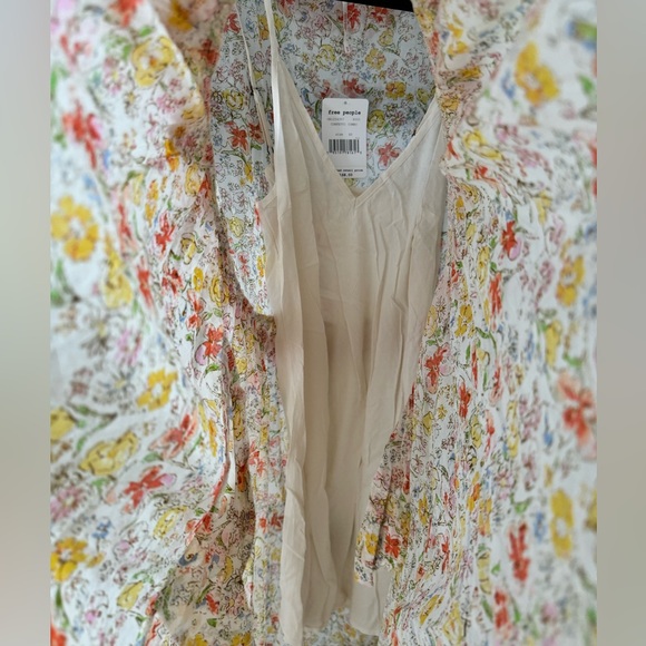 NWT Free People Milania Maxi Dress in Confetti Combo. Size XS - Picture 10 of 10